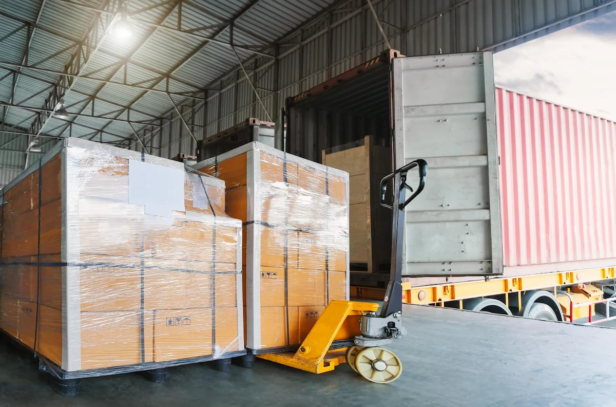 What Is a Logistics Service