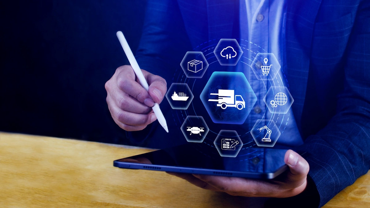 Digitalisasi logistik untuk operasi gudang menggunakan teknologi AI