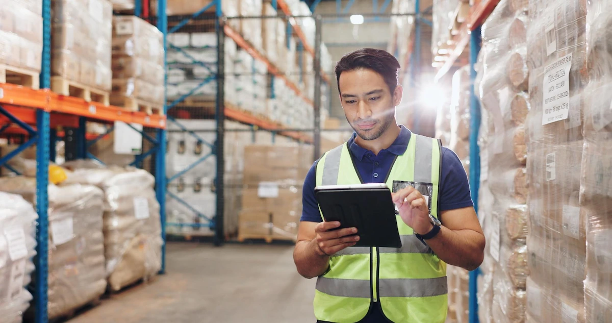 How to Optimize Inbound and Outbound Logistics
